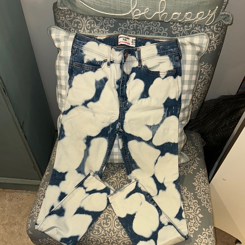 Abercrombie and Fitch Kids bleach washed Jean leggings
